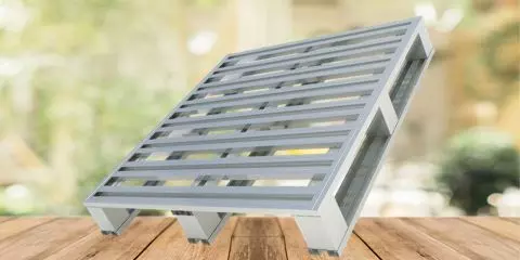 Pallet de metal novos e usados